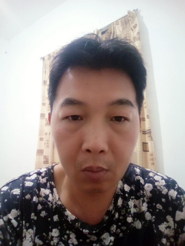 繁华哀伤的第一张照片--古田相亲网
