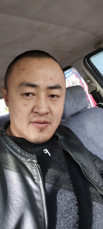 精神九哥的第一张照片--古田相亲网