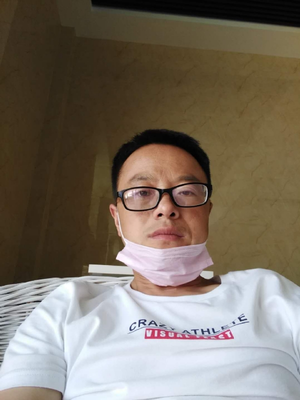 小马奔腾的第一张照片--古田相亲网