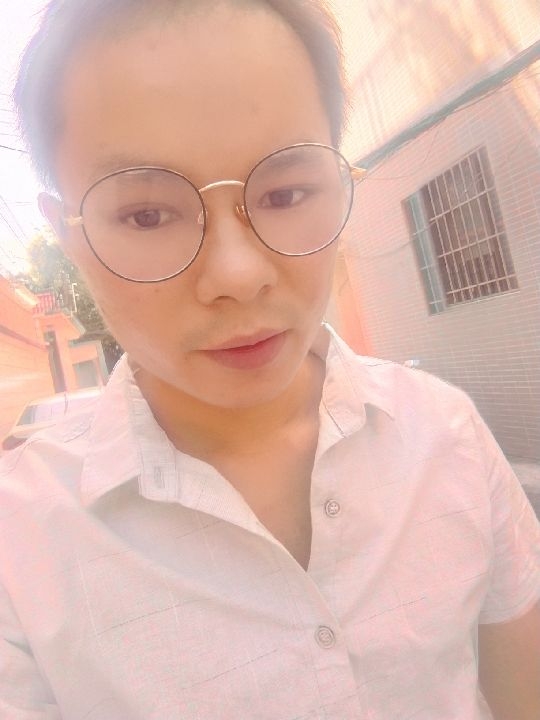 楠呐的第四张照片--古田相亲网