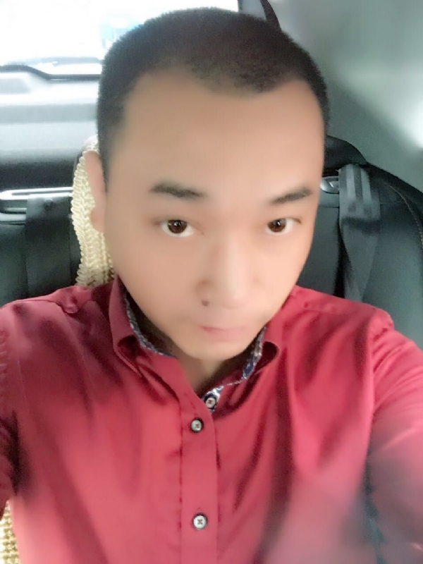 在一个路口等的第一张照片--古田相亲网