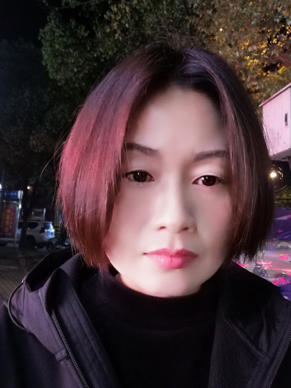 风中百合的第一张照片--古田相亲网