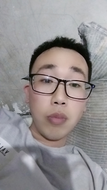 喜欢比我大的女人的第一张照片--古田相亲网