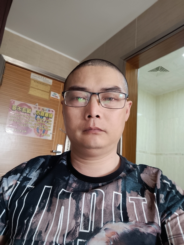 心梦无痕的第一张照片--古田相亲网