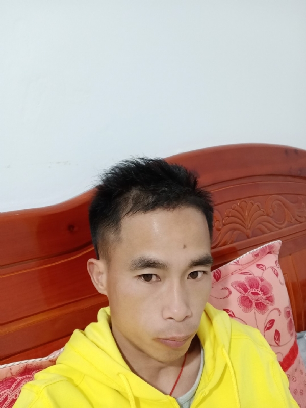 小biu崽的第一张照片--古田相亲网