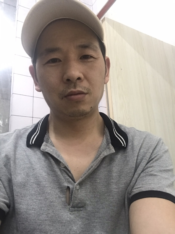 老何的第一张照片--古田相亲网