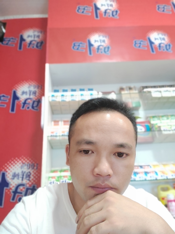 小老弟的第二张照片--古田相亲网