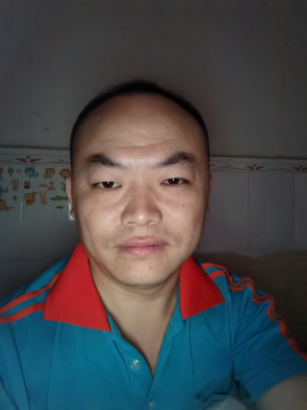 与子携老的第二张照片--古田相亲网