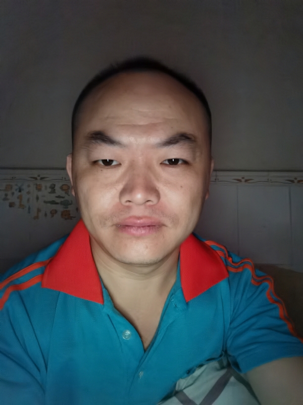 与子携老的第三张照片--古田相亲网