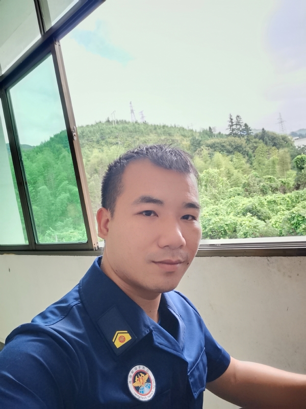期待未来的第一张照片--古田相亲网