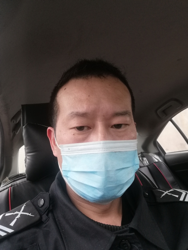 不会躲的刺猬的第一张照片--古田相亲网