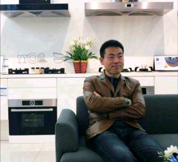 奋斗的执着的第一张照片--古田相亲网