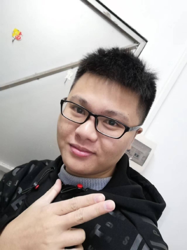 小小梦执的第一张照片--古田相亲网