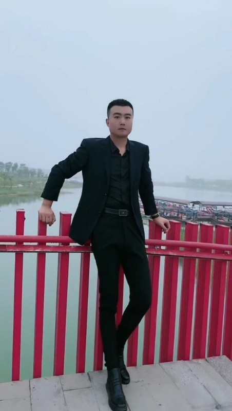 Albert的第一张照片--古田相亲网