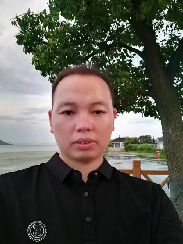 一起说晚安的第一张照片--古田相亲网