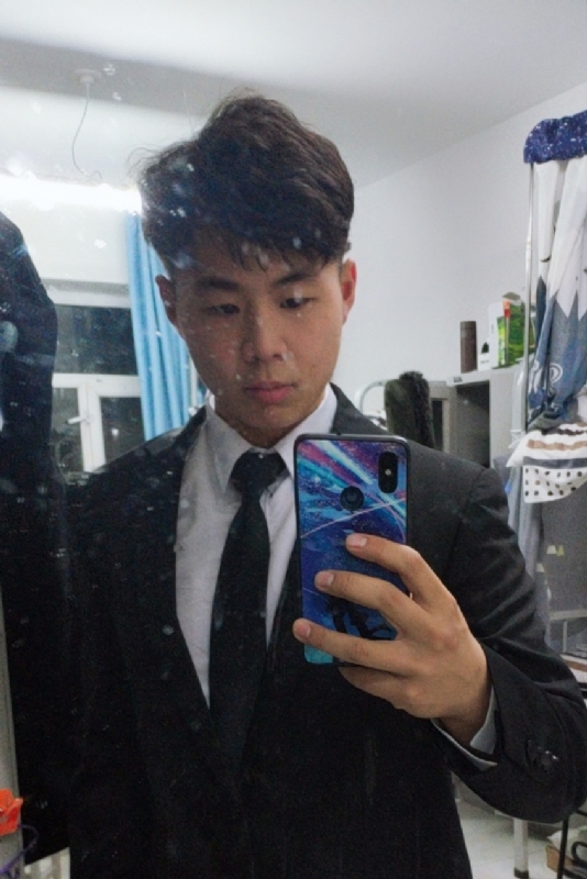 景湛的第一张照片--古田相亲网