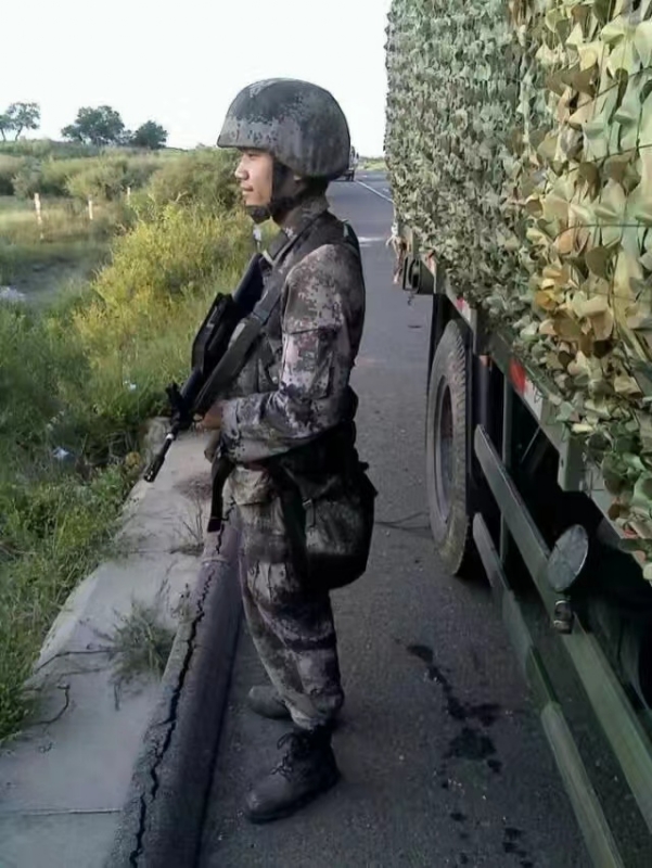 搬砖中的第一张照片--古田相亲网
