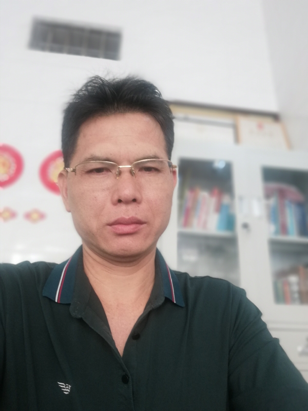 后视镜的第二张照片--古田相亲网
