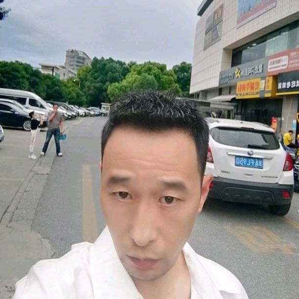 小林的第一张照片--古田相亲网
