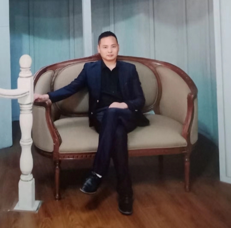龙行天下的第二张照片--古田相亲网