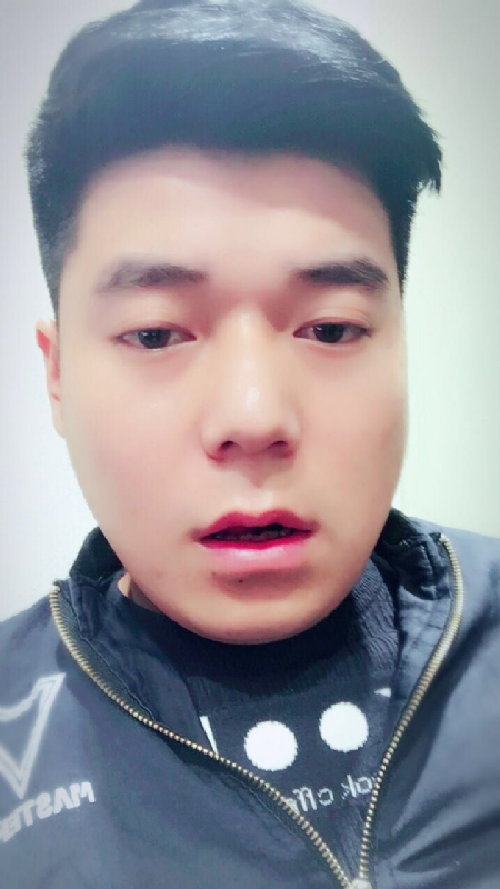 风向决定发型的第一张照片--古田相亲网