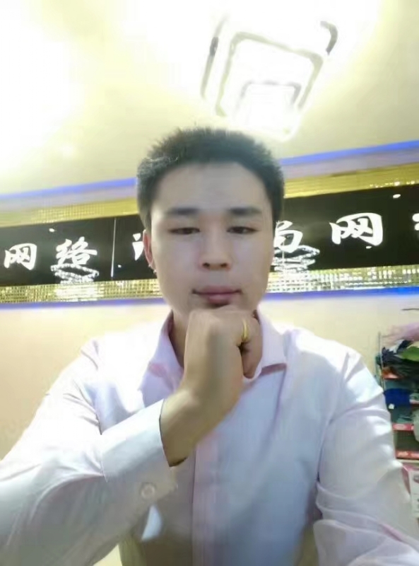 沉默寡言的第一张照片--古田相亲网