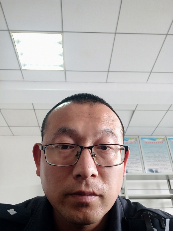 布鲁斯贺的第三张照片--古田相亲网
